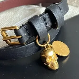 ★alexander mcqueen★ Black Skull Double Wrap Leather Bracel 20634733_50730508_322.jpg